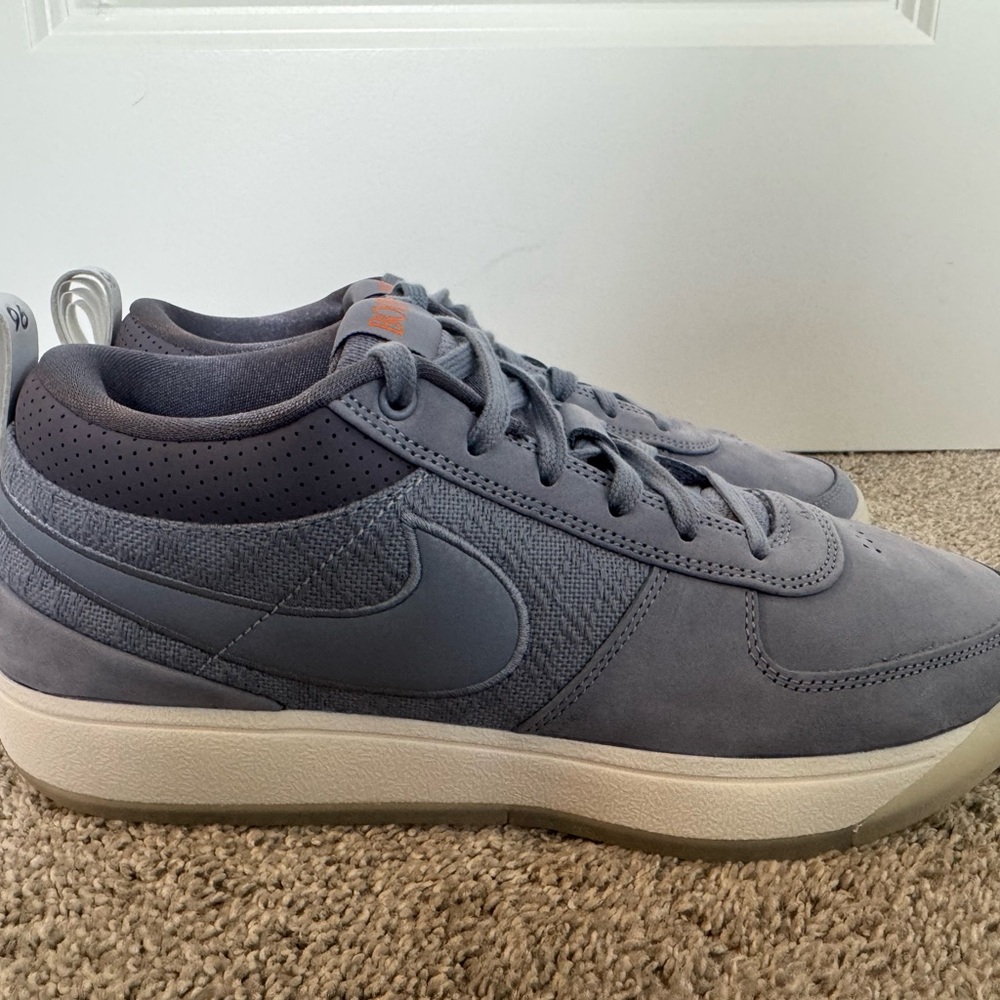 Nike Men’s Devin Booker signature shoe Book 1 Sneakers with Orange Logo - Picture 2 of 8